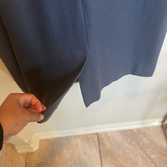 Mignon Blue Sheath Sleeveless Midi Dress - Picture 8 of 9